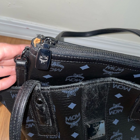 SOLD! MCM Tote Black - Picture 4 of 10